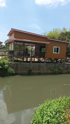 Opinii despre บ้านสวนใบกะพ้อ în อำเภอถลาง - การบริการอาหารและที่พัก