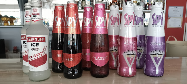 Opinii despre นิว เรด แคท บาร์ în อำเภอบางละมุง - การบริการอาหารและที่พัก