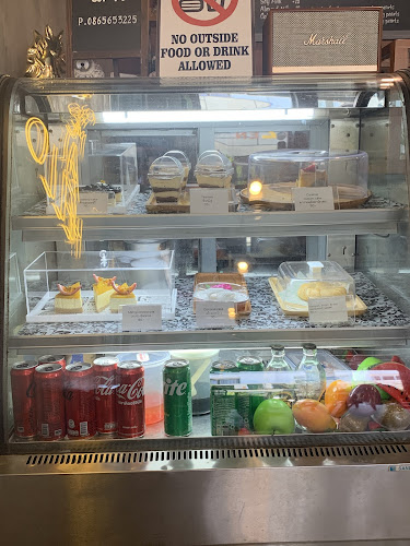 Folk Café Phuket - อำเภอถลาง