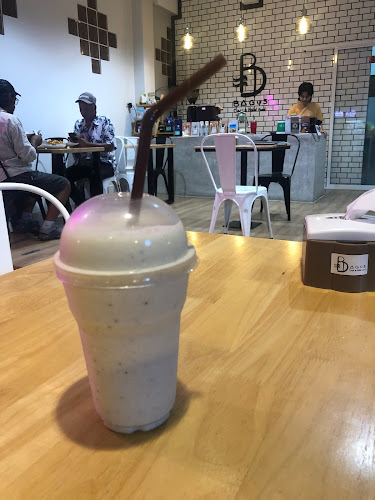 Opinii despre Bagus cafe & halal food în อำเภอกะทู้ - การบริการอาหารและที่พัก