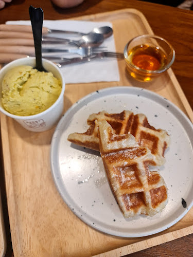 เบอร์รี่ฮัท berryhut - การบริการอาหารและที่พัก