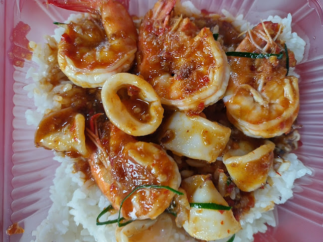 Opinii despre ใบกะเพรา BAI KAPHRAO - กำแพงเพชร în อำเภอเมืองกำแพงเพชร - การบริการอาหารและที่พัก