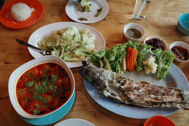 Opinii despre ครัวลุงหนุ่ม în อำเภอเมืองนครปฐม - การบริการอาหารและที่พัก