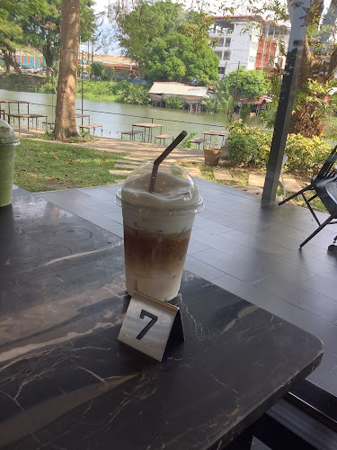 Mililin Cafe & Eatery