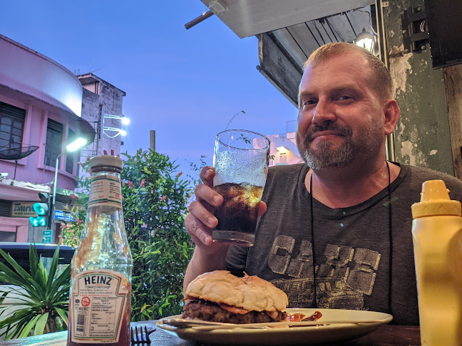 ร้านอาหารเดอะสวอน - การบริการอาหารและที่พัก