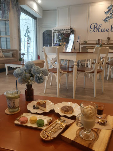 Bluebell Café - อำเภอปากเกร็ด