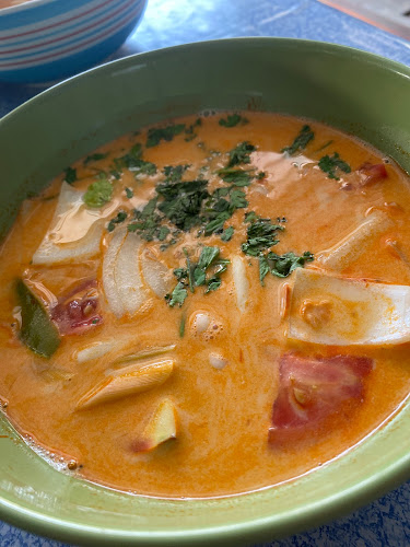 Comentarii opinii despre ร้านอาหารอิสลามหัวควน(ก๊ะสาว)