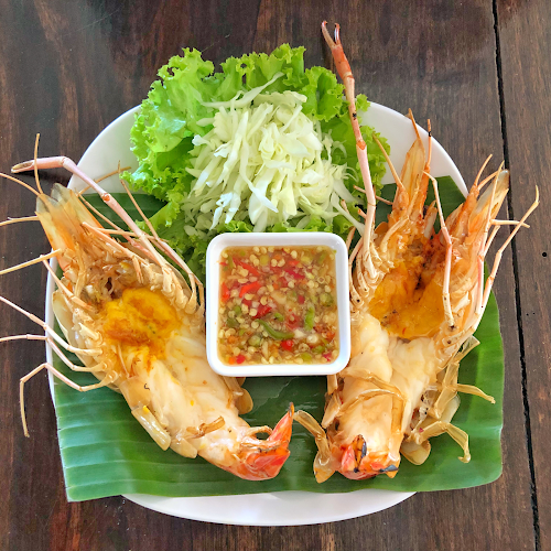 Opinii despre ร้านอาหารสนแก้ว ซีฟู๊ด în อำเภอเมือง - การบริการอาหารและที่พัก