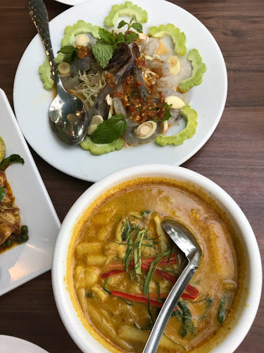 Opinii despre ร้านครัวหนองสมอ în อำเภอบางละมุง - การบริการอาหารและที่พัก