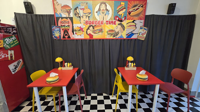 Opinii despre Burger Time Chanthaburi เบอร์เกอร์ ไทม์ จันทบุรี în อำเภอเมืองจันทบุรี - การบริการอาหารและที่พัก
