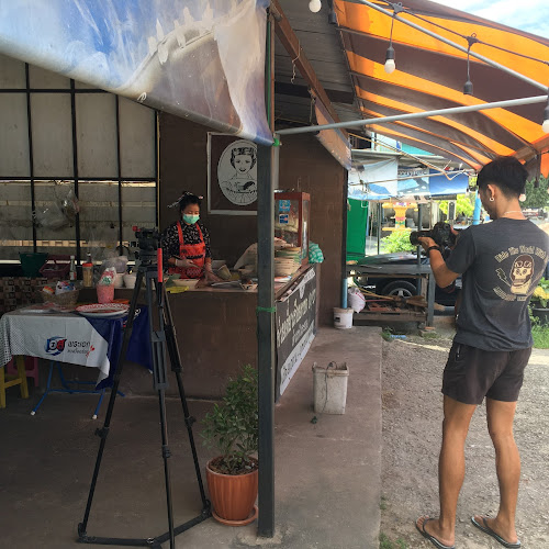 ร้านก๋วยเตี๋ยวเรือ ยกซด 10 บาท - อำเภอเมืองระยอง