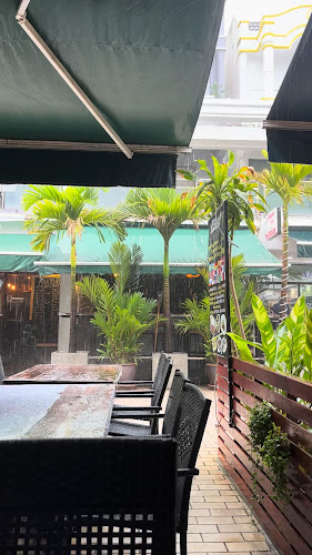 บริษัท อีสท์ เรสทัวรองท์ จำกัด