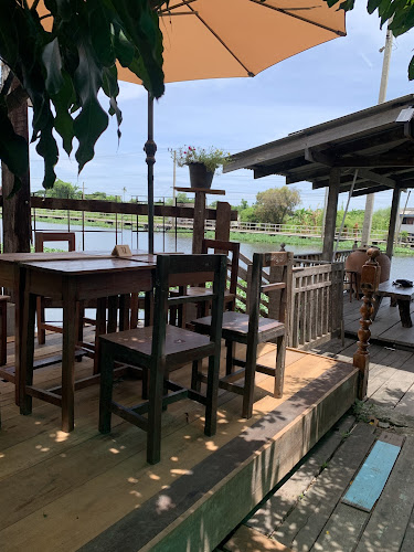 Comentarii opinii despre ร้านความสุขริมน้ำ Infinity