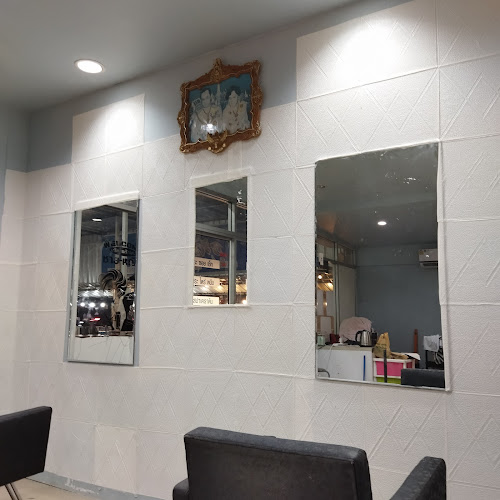 ร้านอาหารครัวไทยชฎา - การบริการอาหารและที่พัก