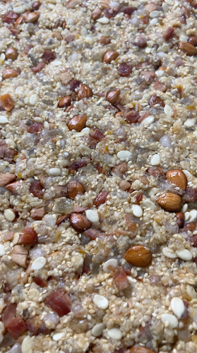 จั่นจั่นขนมไหว้พระจันทร์หาดใหญ่ - การบริการอาหารและที่พัก