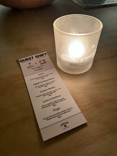 Fomo Barr - การบริการอาหารและที่พัก