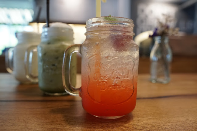 Bitter*Sweet The Dessert cafe