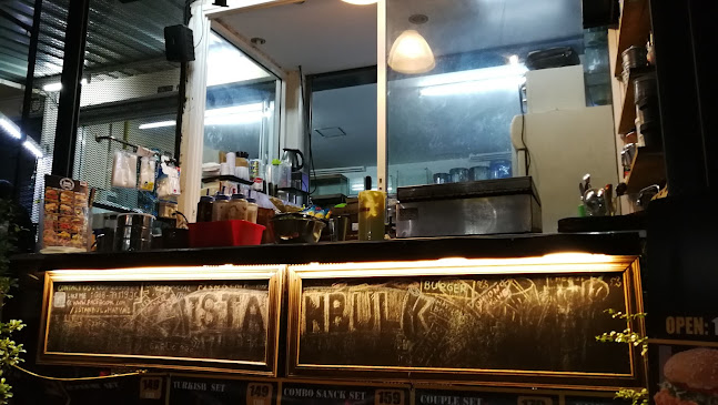 10 ถนน ปุณณกัณฑ์ ซอย 1 ตำบล คอหงส์ อำเภอหาดใหญ่ สงขลา 90110