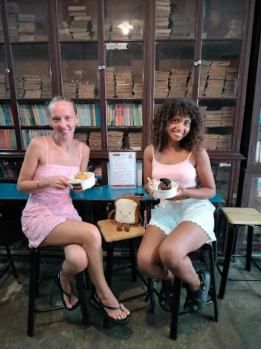 Mangglom Deep Fried Icecream มังกลม - การบริการอาหารและที่พัก