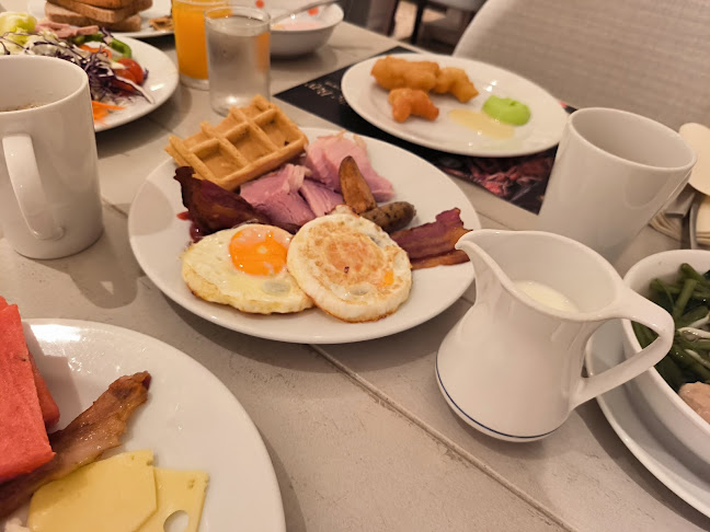 Dusit gourmet - การบริการอาหารและที่พัก