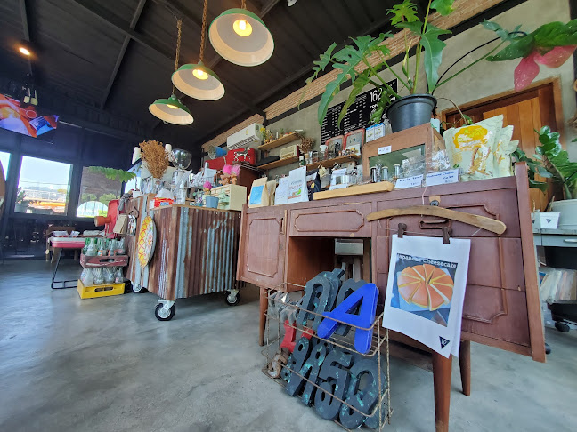 Comentarii opinii despre 162Cafe