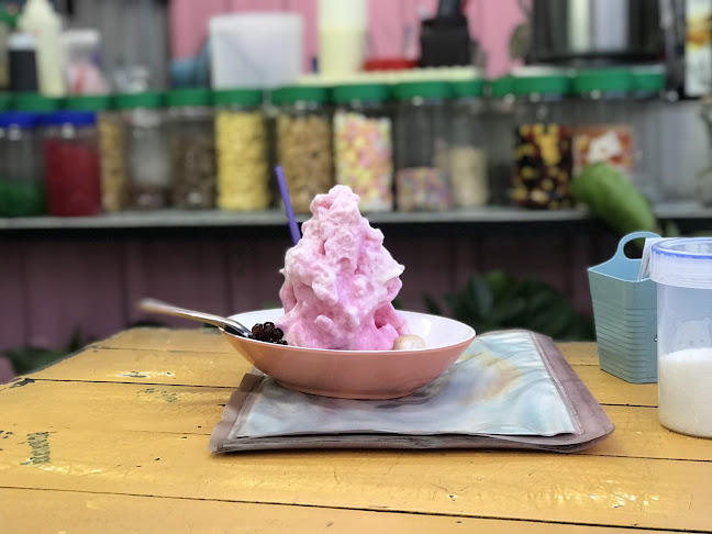 อ่าวอุดมนมสด - อำเภอศรีราชา