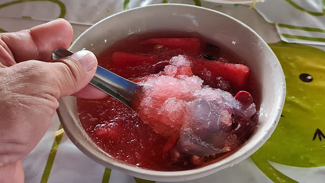 โอ้วเอ๋ว ตลาดฉำฉา - อำเภอเมืองภูเก็ต