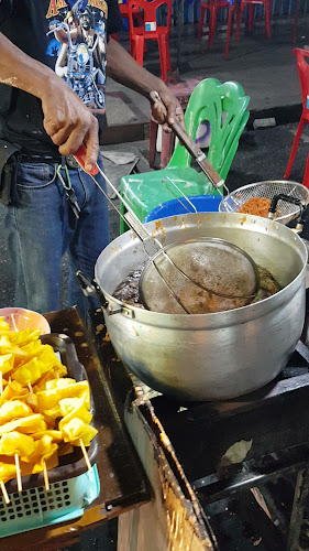 Opinii despre ขนมจีนสวนมะลิ (เจ้าเก่า) - K’vi Thai Rice Noodles (Halal) în อำเภอหาดใหญ่ - การบริการอาหารและที่พัก