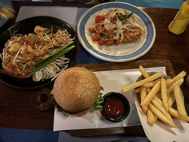 นิกิต้า - การบริการอาหารและที่พัก