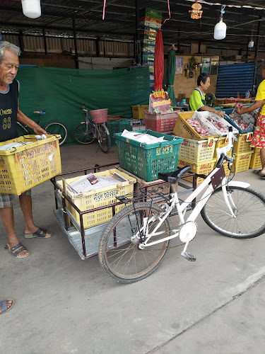Comentarii opinii despre ตลาดไทยเจริญ ตลาดกลางผลไม้จังหวัดพิษณุโลก