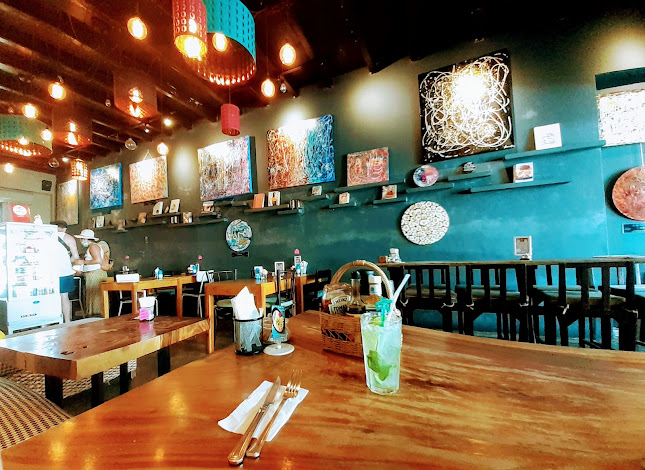 Opinii despre Gallery Cafe Phuket în Town - การบริการอาหารและที่พัก