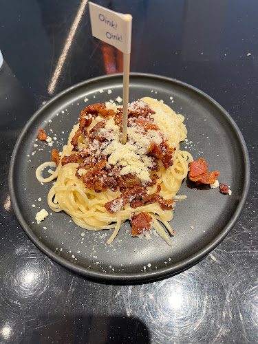 68 ถนนสุขุมวิท 21 อโศก บ้านก้ามปู แขวง คลองเตยเหนือ เขตวัฒนา คลองเตยเหนือ วัฒนา กรุงเทพมหานคร 10110