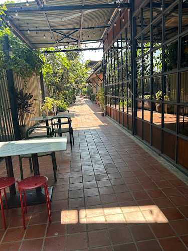 Charlotte 58 Cafe - อำเภอเมืองสุโขทัย