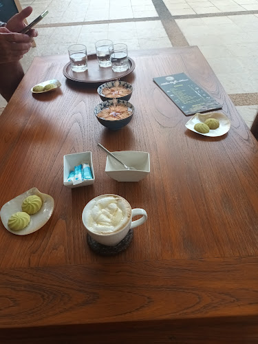 Comentarii opinii despre Kiki's Coffee Garden