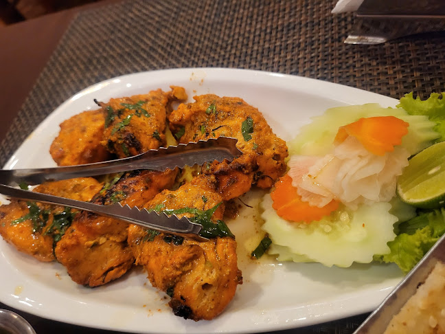 Opinii despre Highway Curry - Authentic Indian | Thai | Vegan | Kata, Phuket în Phuket - การบริการอาหารและที่พัก