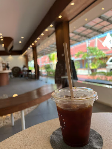 Aram Coffee&Crepes - การบริการอาหารและที่พัก