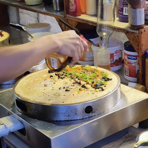 ถ. ราชดำเนิน ตำบลพระปฐมเจดีย์ อำเภอเมืองนครปฐม นครปฐม 73000