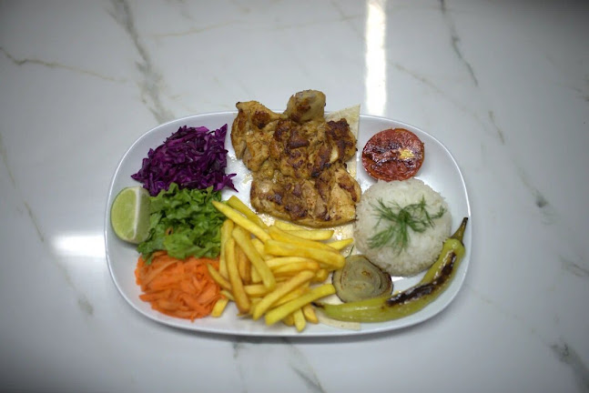 Opinii despre AFRODITE KATA & MR.KEBAB în อำเภอเมืองภูเก็ต - การบริการอาหารและที่พัก