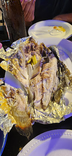 Comentarii opinii despre แม่พร ซีฟู๊ด ดิ อเวนิว พัทยา ( Porn Seafood Avenue Pattaya)