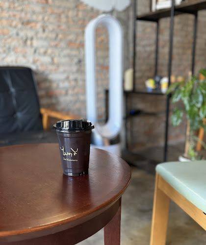 Mighty Coffee Ubon , ไมตรี คอฟฟี่