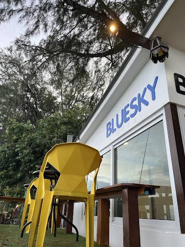 Opinii despre BLUE SKY în เมือง - การบริการอาหารและที่พัก