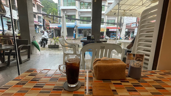 Cafe Lavazza Lukkan Mansion