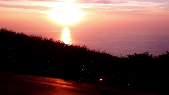 Comentarii opinii despre Thai Gallery Coffee Bar