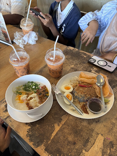 Roti De Forest Hatyai - โรตี ดิฟอเรส หาดใหญ่ - การบริการอาหารและที่พัก