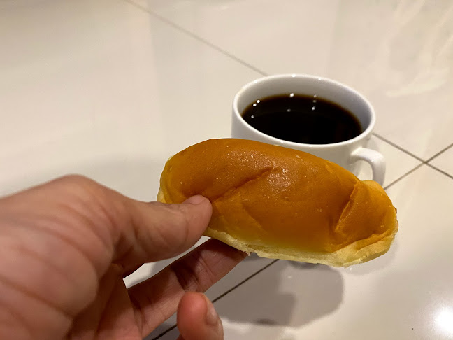 จันทบุรีเบเกอรี่ - การบริการอาหารและที่พัก