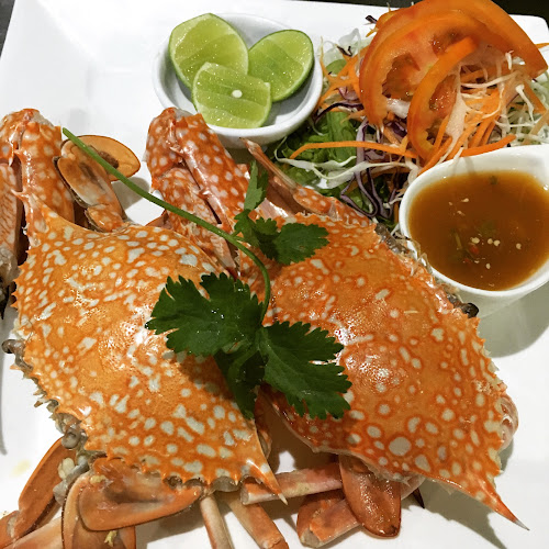 Opinii despre KEN RESTAURANT în อำเภอกะทู้ - การบริการอาหารและที่พัก