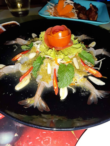 Opinii despre The eye club în เมือง - การบริการอาหารและที่พัก