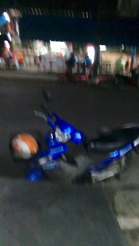 ร้านอาหารเจ๊จิตร - การบริการอาหารและที่พัก