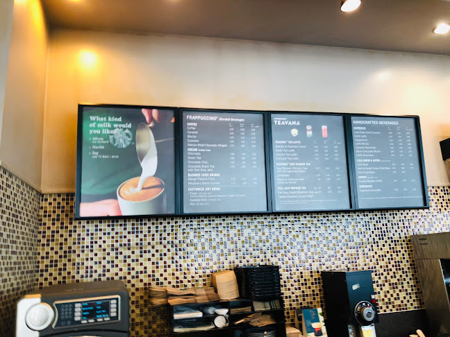 สตาร์บัคส์ ฮาร์เบอร์แหลมฉบัง - อำเภอศรีราชา