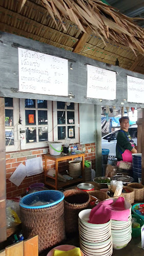 Opinii despre ก๋วยเตี๋ยวภูไท în อำเภอศรีราชา - การบริการอาหารและที่พัก